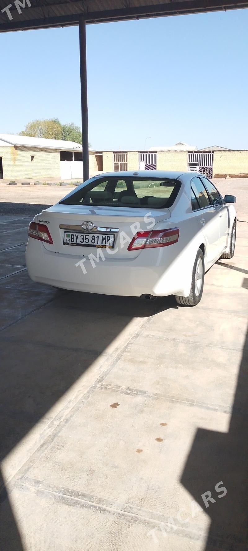 Toyota Camry 2010 - 150 000 TMT - Мары - img 3