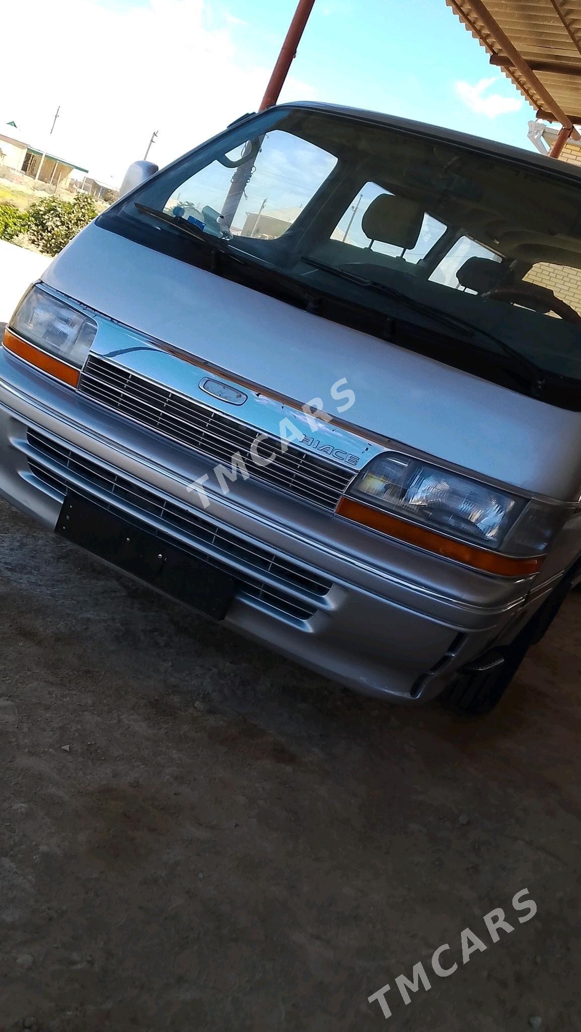 Toyota Hiace 1993 - 67 000 TMT - Mary - img 3