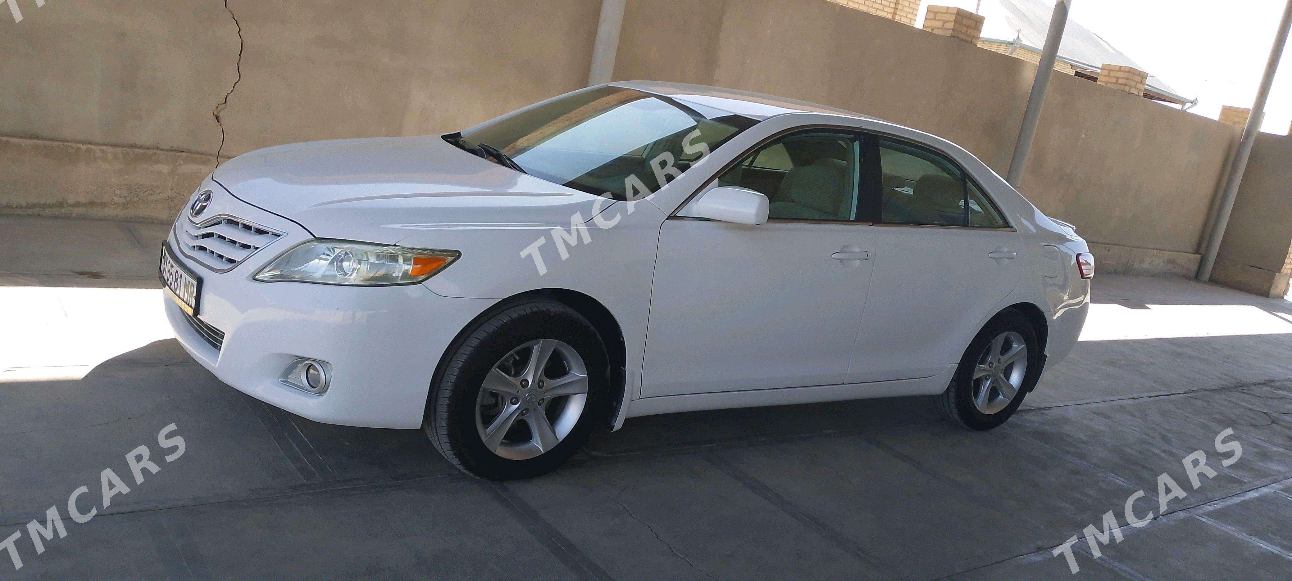 Toyota Camry 2010 - 150 000 TMT - Мары - img 5