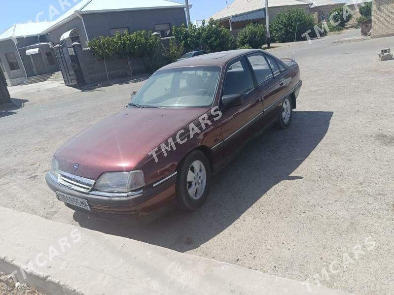 Opel Omega 1990 - 25 000 TMT - Мары - img 4