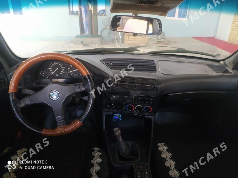 BMW 525 1990 - 50 000 TMT - Мары - img 6