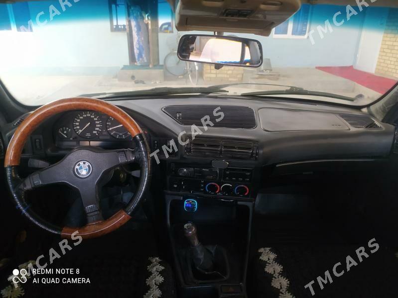 BMW 525 1990 - 50 000 TMT - Мары - img 5