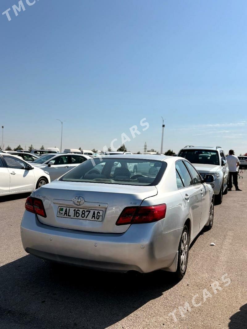 Toyota Camry 2009 - 128 000 TMT - Бузмеин - img 2