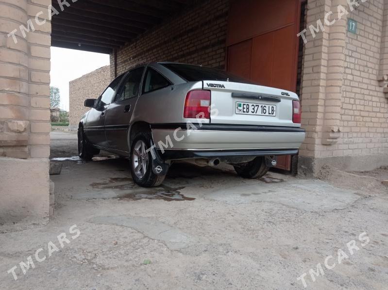 Opel Vectra 1992 - 30 000 TMT - Чарджоу - img 4