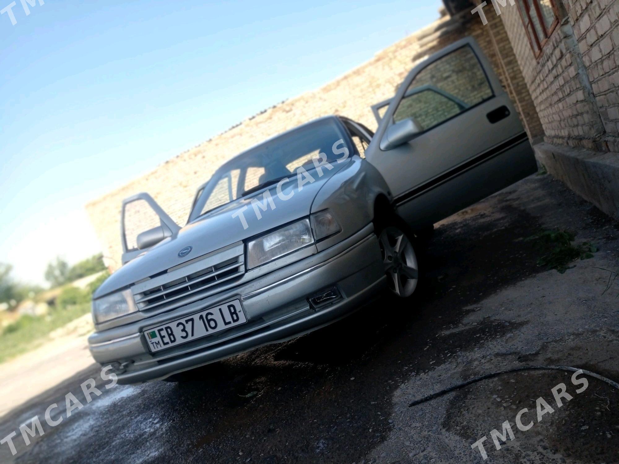 Opel Vectra 1992 - 30 000 TMT - Чарджоу - img 5