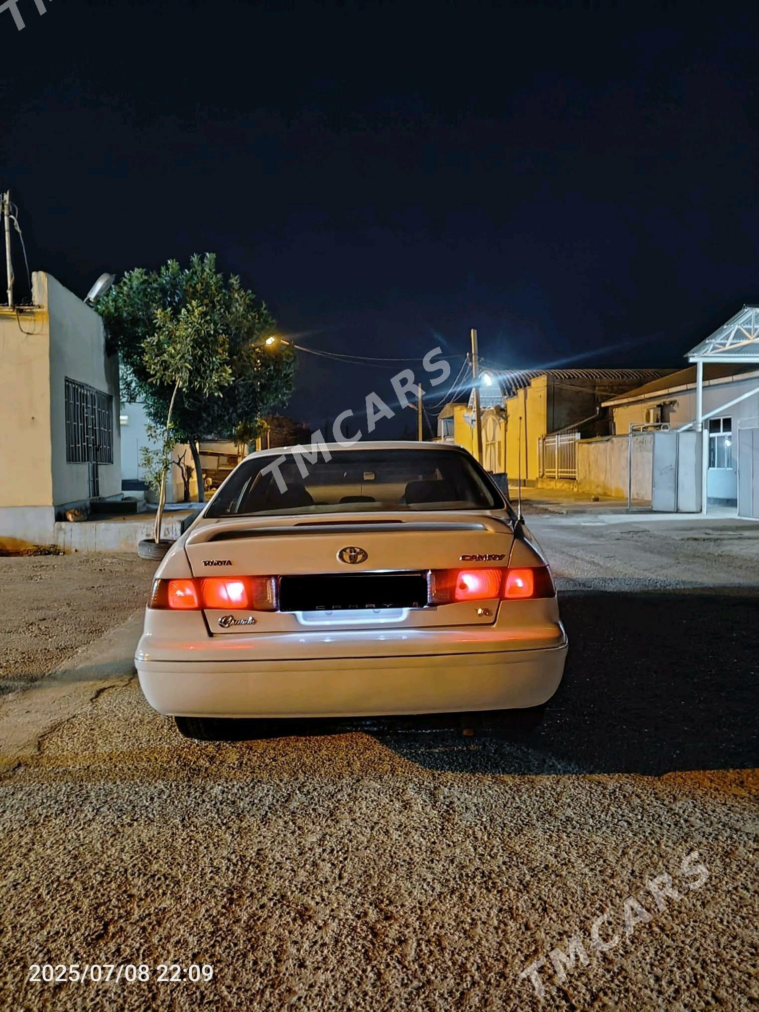 Toyota Camry 2001 - 117 000 TMT - Aşgabat - img 7