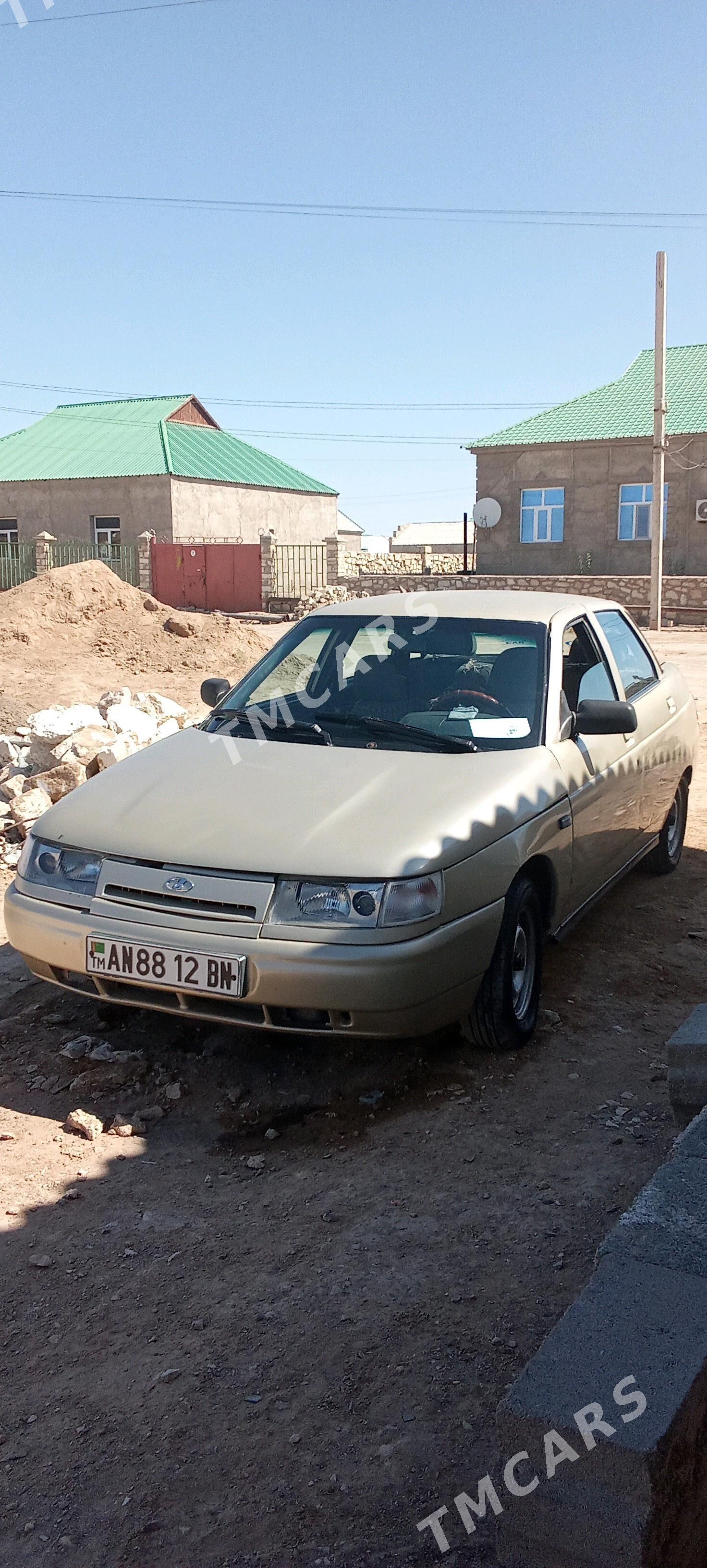 Lada 2110 2004 - 26 000 TMT - Türkmenbaşy - img 4