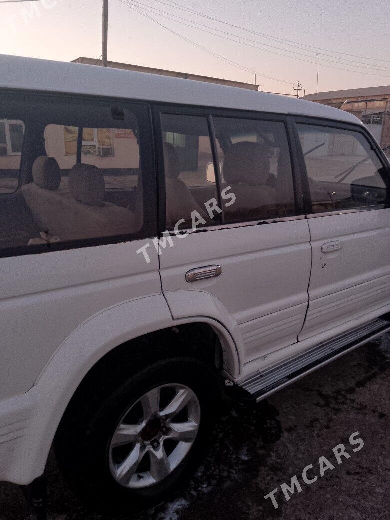 Mitsubishi Montero 1992 - 34 000 TMT - Дашогуз - img 4