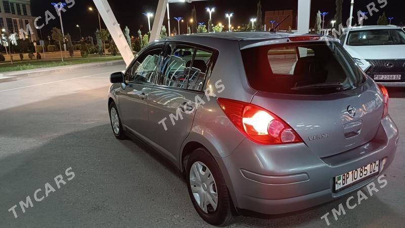 Nissan Versa 2011 - 100 000 TMT - Дашогуз - img 3