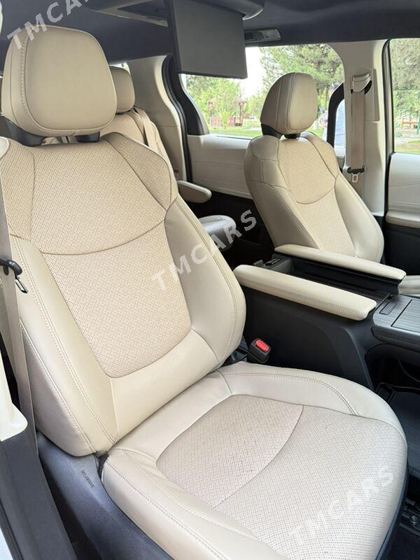 Toyota Sienna 2021 - 670 000 TMT - Ашхабад - img 3