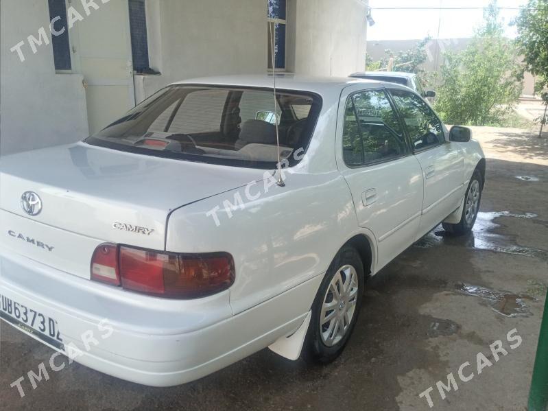 Toyota Camry 1996 - 85 000 TMT - Гороглы (Тагта) - img 2