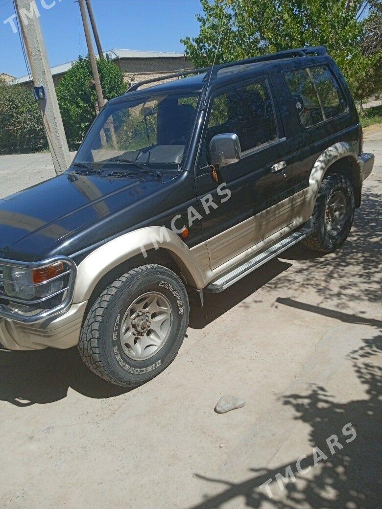 Mitsubishi Pajero 1994 - 70 000 TMT - Дянев - img 5