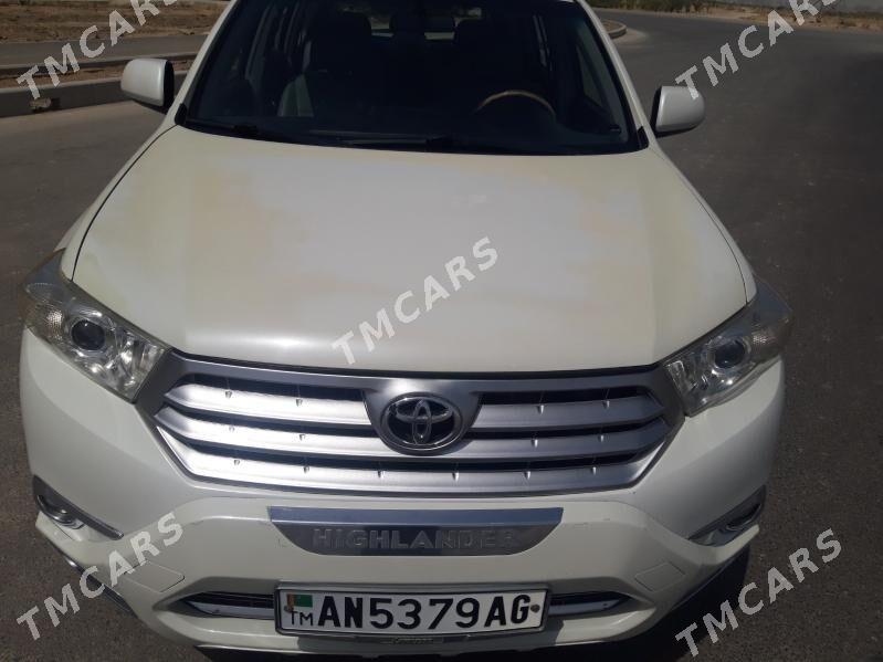 Toyota Highlander 2012 - 315 000 TMT - Ашхабад - img 3