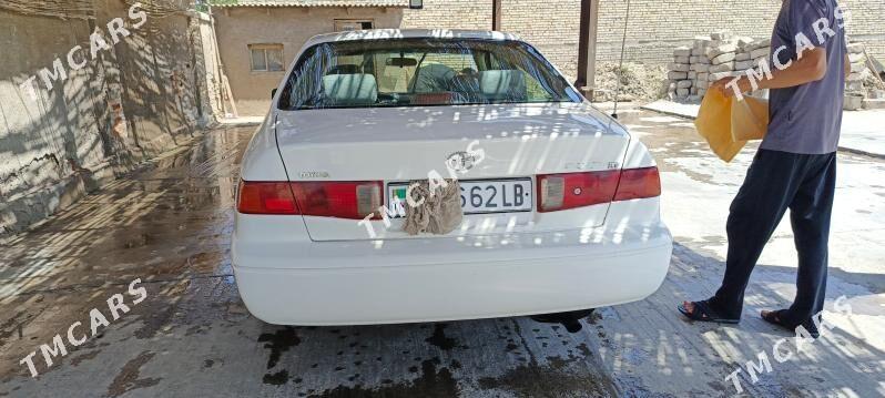 Toyota Camry 2001 - 93 000 TMT - Kerki - img 5