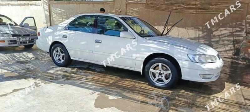 Toyota Camry 2001 - 93 000 TMT - Kerki - img 4