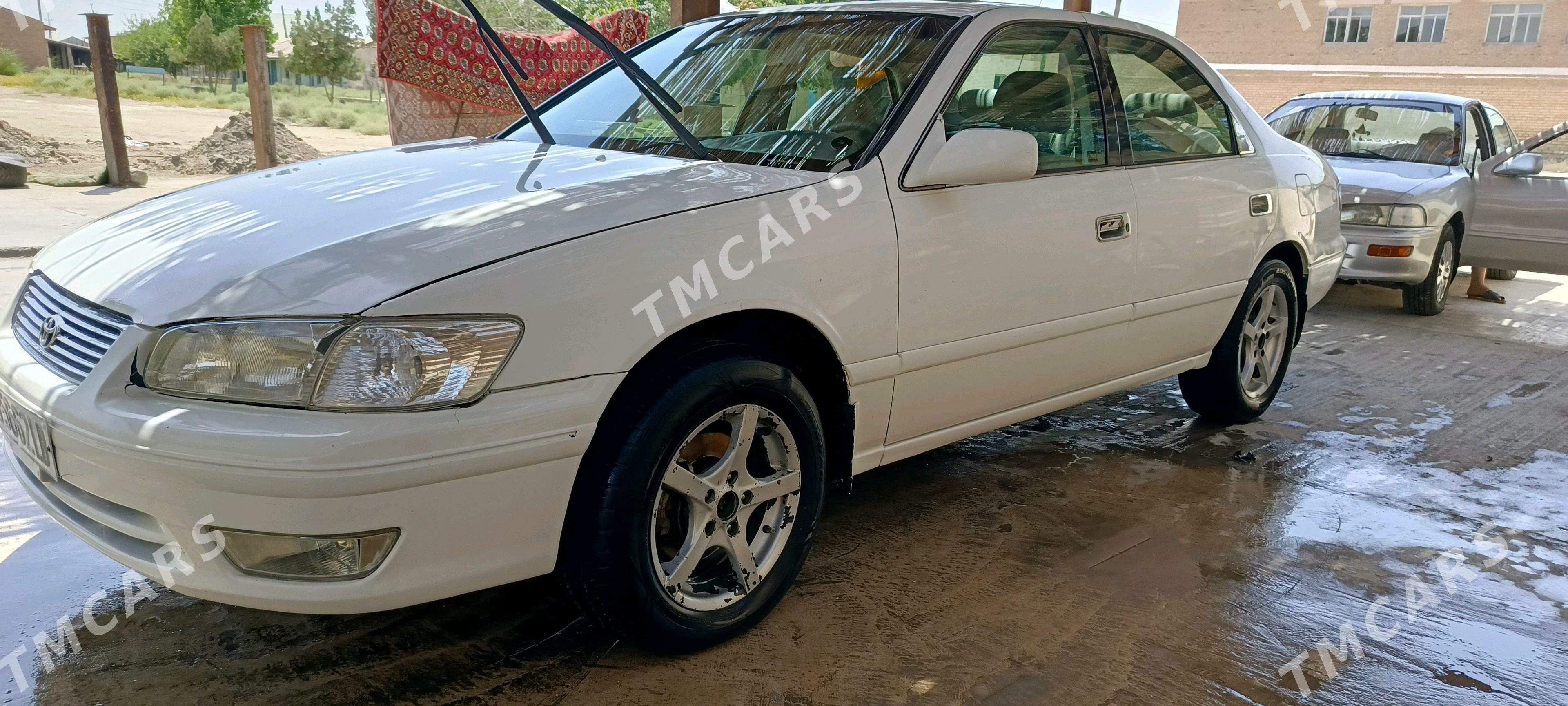 Toyota Camry 2001 - 93 000 TMT - Kerki - img 6