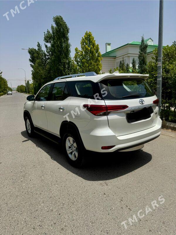 Toyota Fortuner 2021 - 590 000 TMT - Aşgabat - img 7