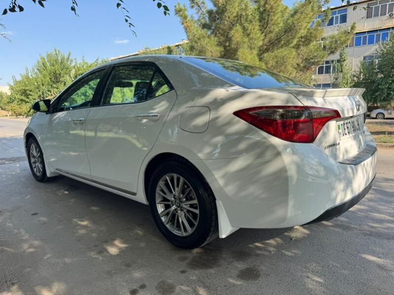 Toyota Corolla 2014 - 190 000 TMT - Türkmenabat - img 8