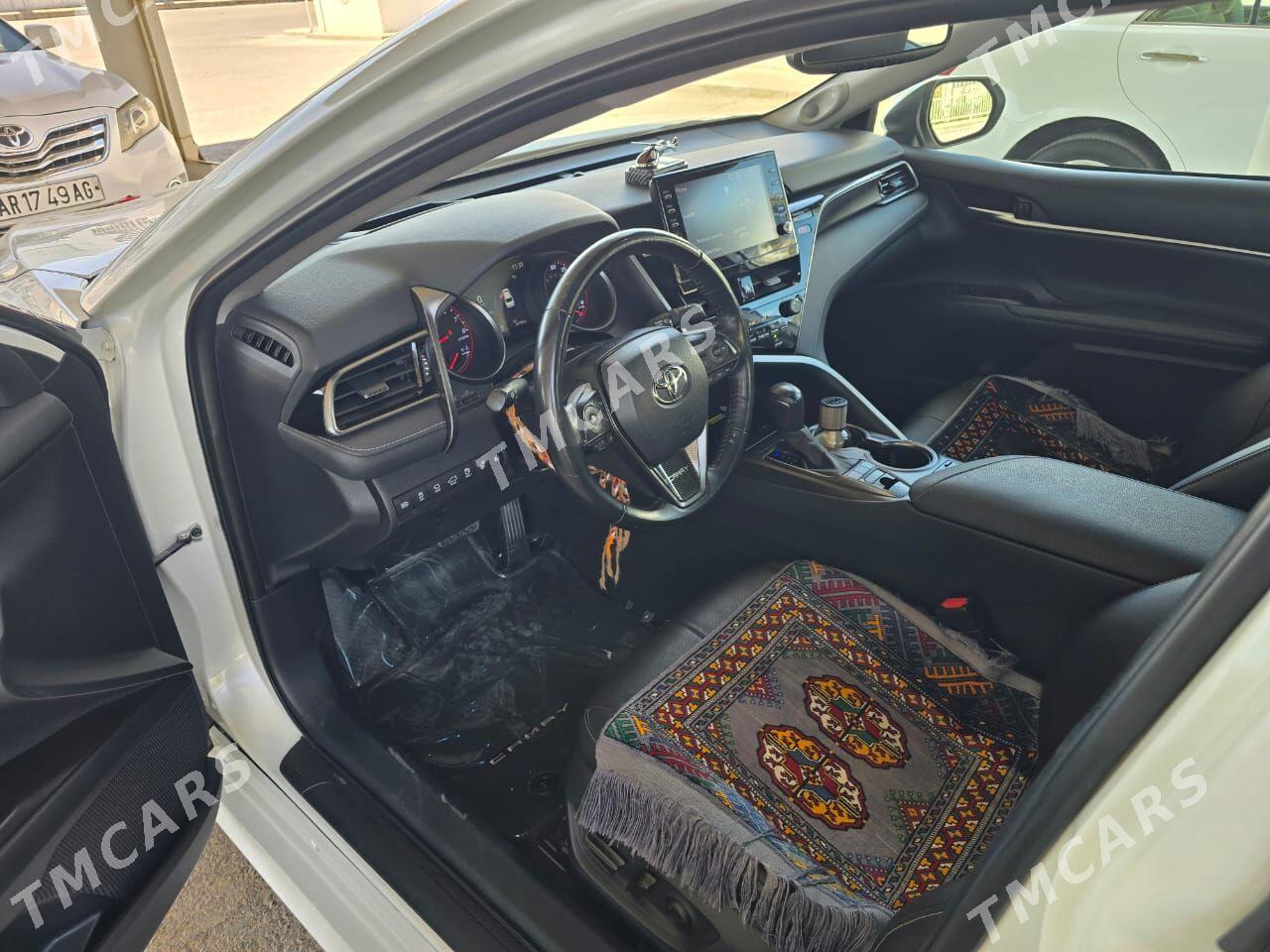 Toyota Camry 2022 - 490 000 TMT - Aşgabat - img 9