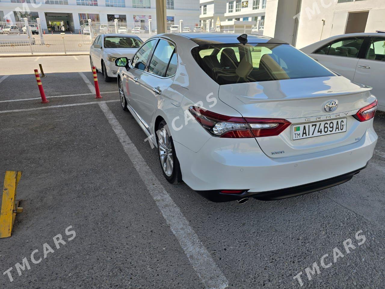 Toyota Camry 2022 - 490 000 TMT - Aşgabat - img 5