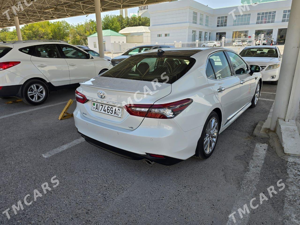 Toyota Camry 2022 - 490 000 TMT - Aşgabat - img 7