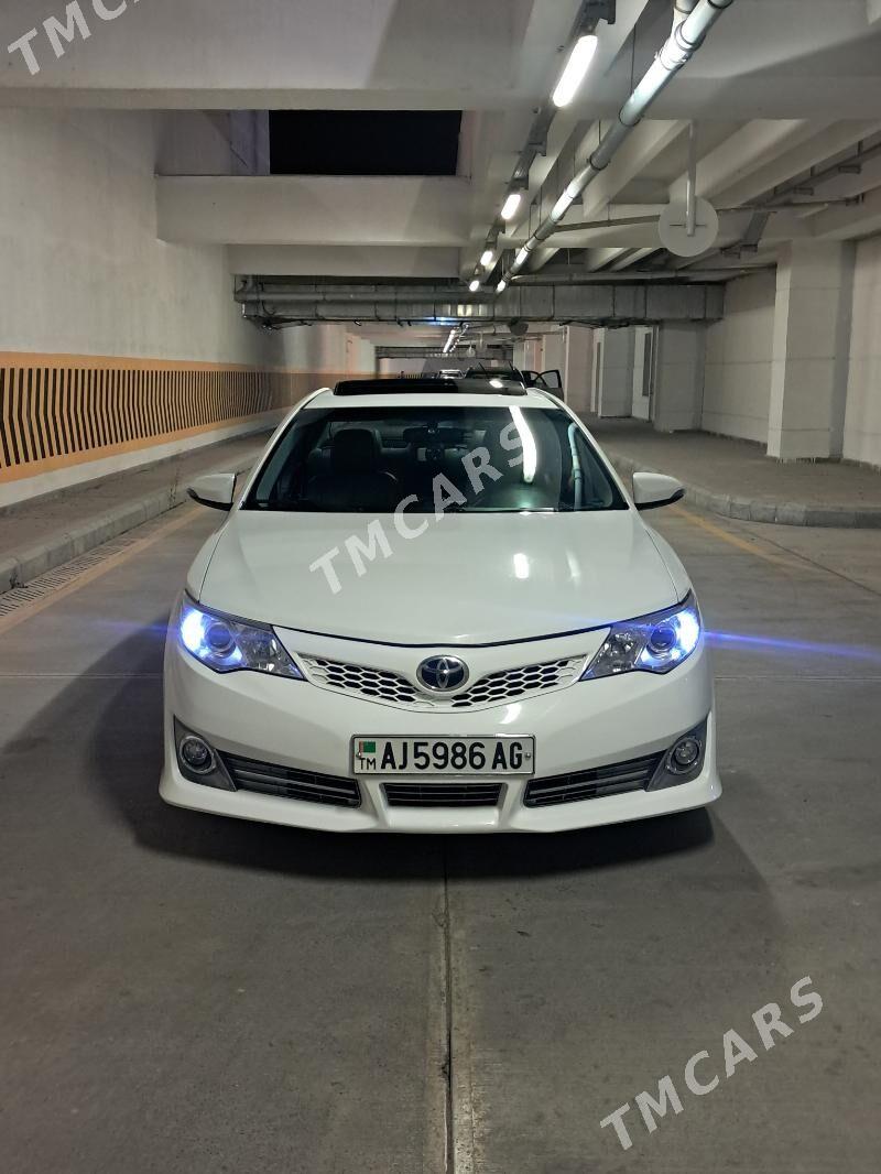 Toyota Camry 2014 - 240 000 TMT - Бузмеин - img 2