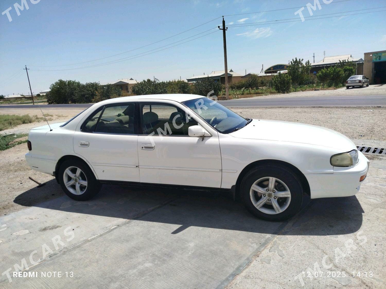 Toyota Camry 1993 - 67 000 TMT - Мары - img 3