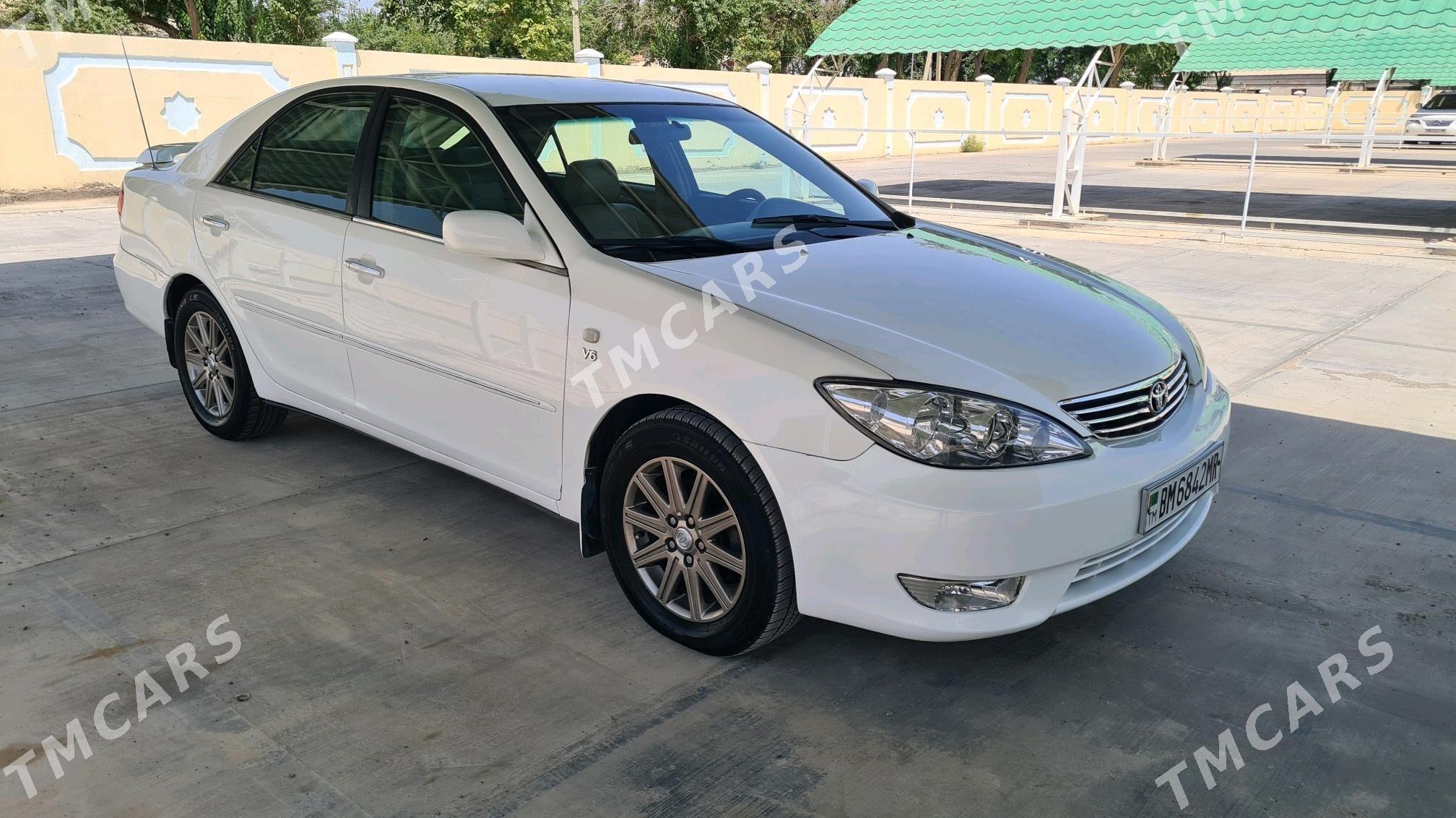 Toyota Camry 2003 - 150 000 TMT - Baýramaly - img 4