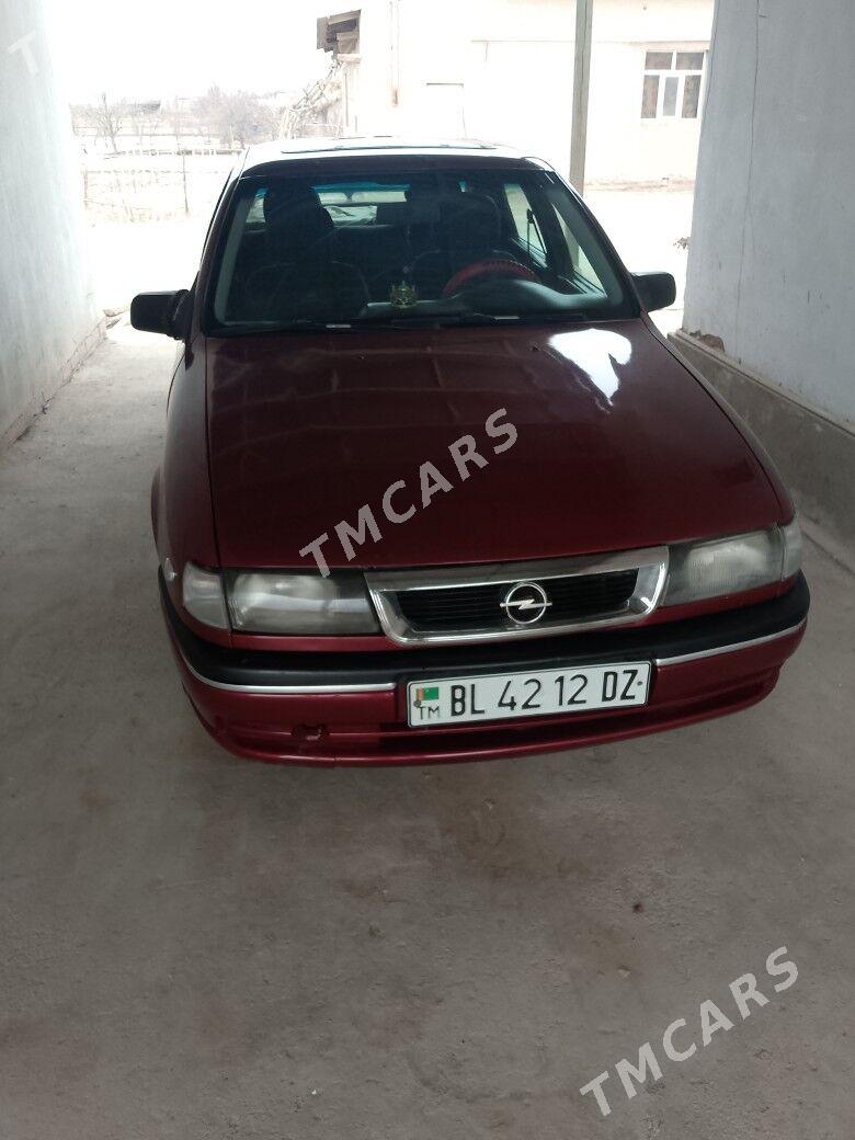 Opel Vectra 1993 - 40 000 TMT - Гурбансолтан Едже - img 2