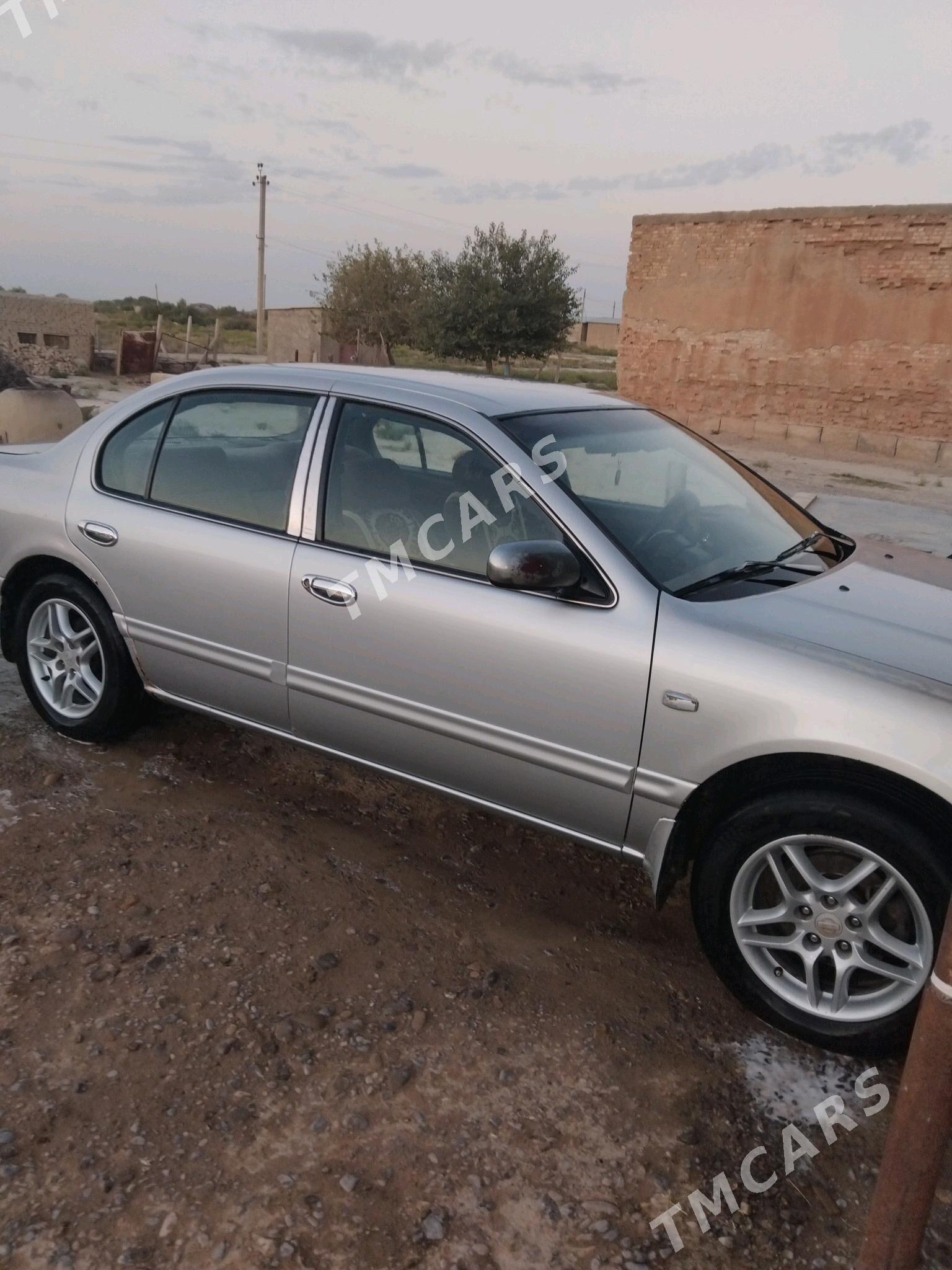 Nissan Maxima 1995 - 25 000 TMT - Яшлык - img 2