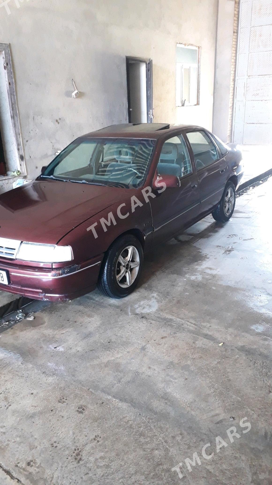 Opel Vectra 1991 - 23 000 TMT - Saýat - img 3