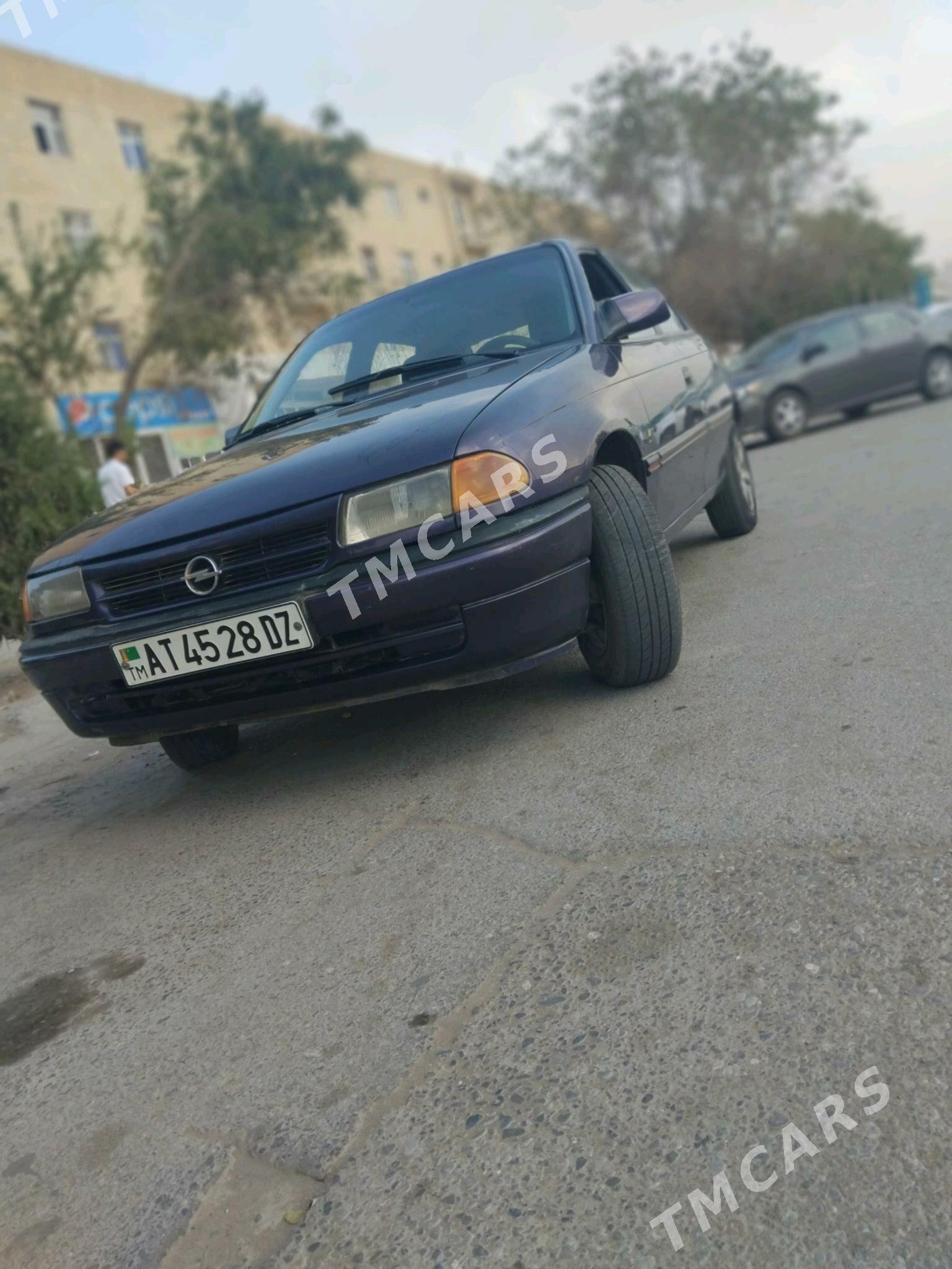 Opel Astra 1994 - 35 000 TMT - Дашогуз - img 3