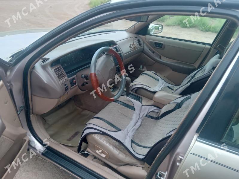 Toyota Avalon 1997 - 125 000 TMT - Губадаг - img 3