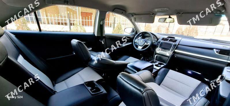Toyota Camry 2013 - 220 000 TMT - Дашогуз - img 3