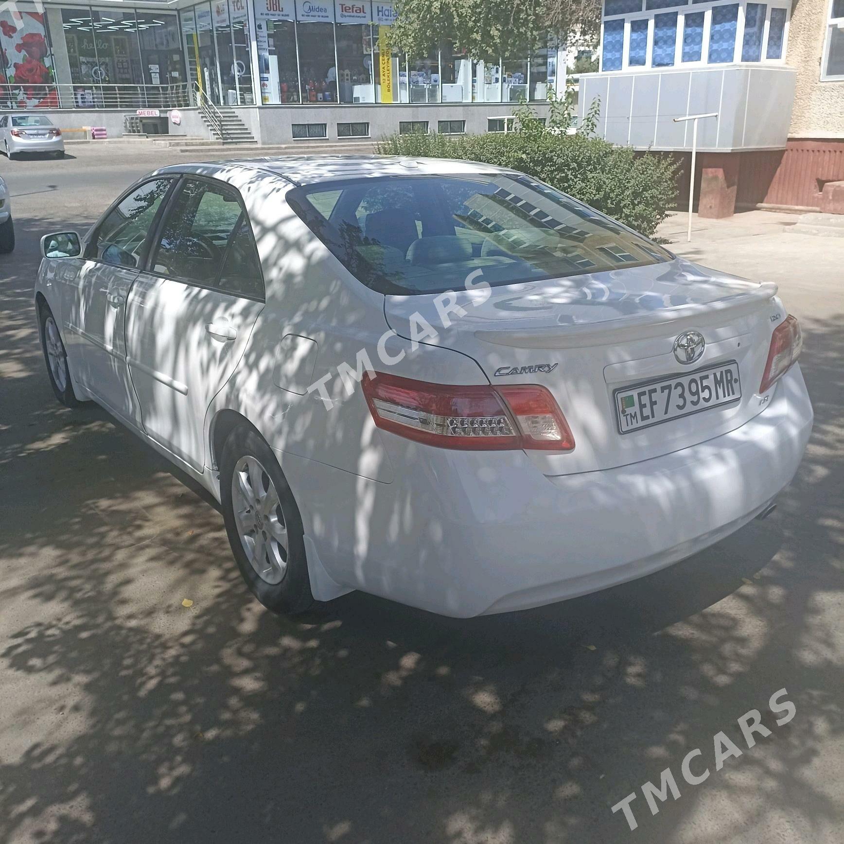 Toyota Camry 2010 - 165 000 TMT - Мары - img 4