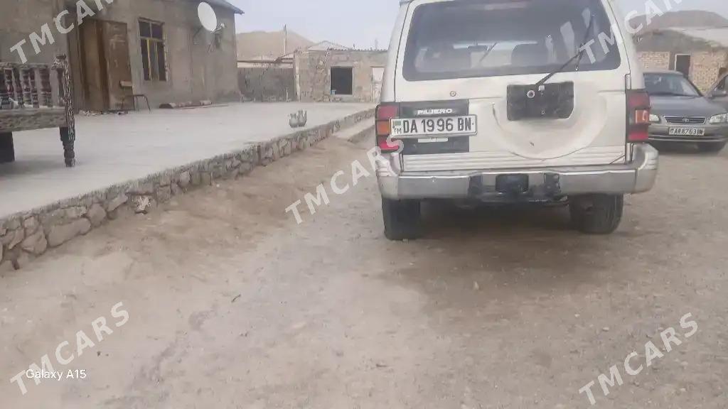 Mitsubishi Pajero 1994 - 30 000 TMT - Bereket - img 3
