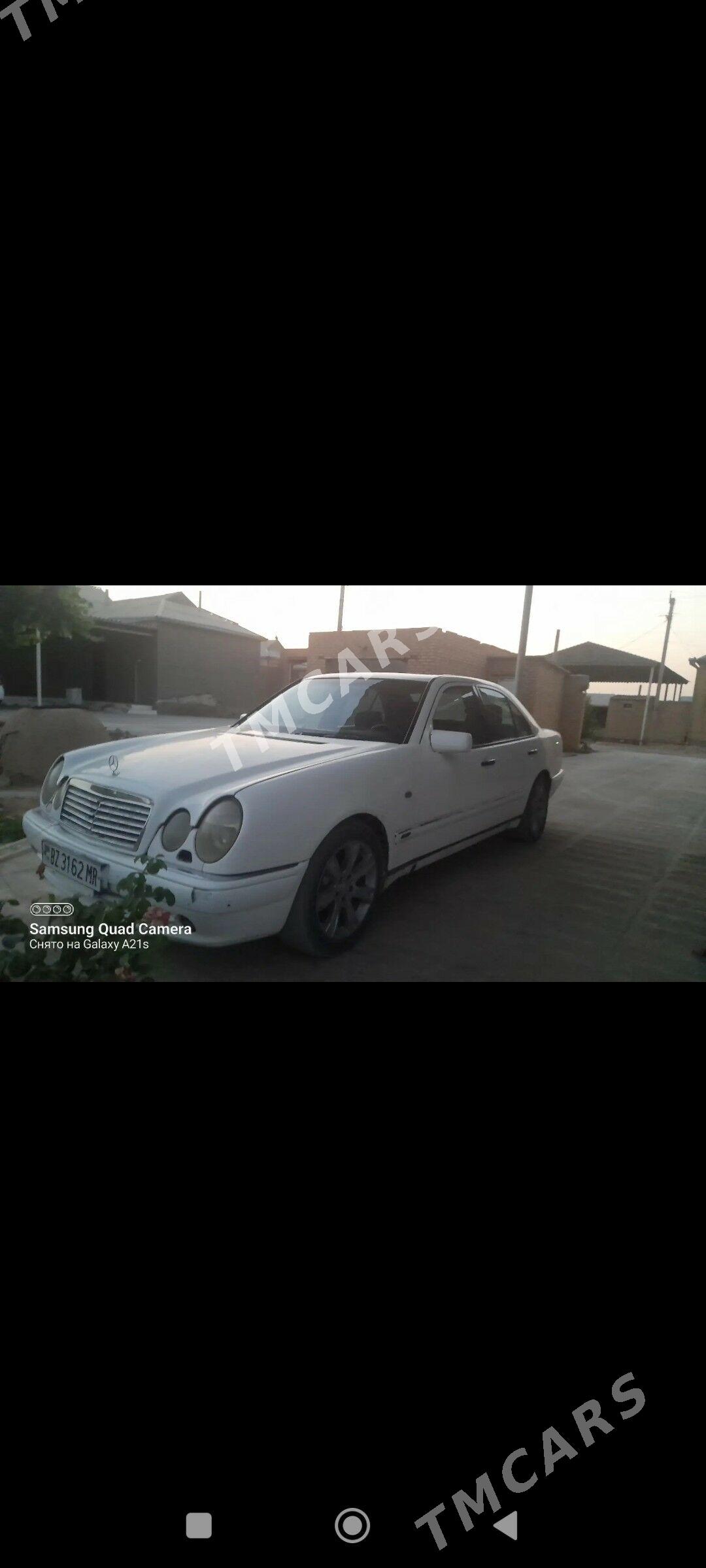 Mercedes-Benz E420 1997 - 35 000 TMT - Мары - img 2