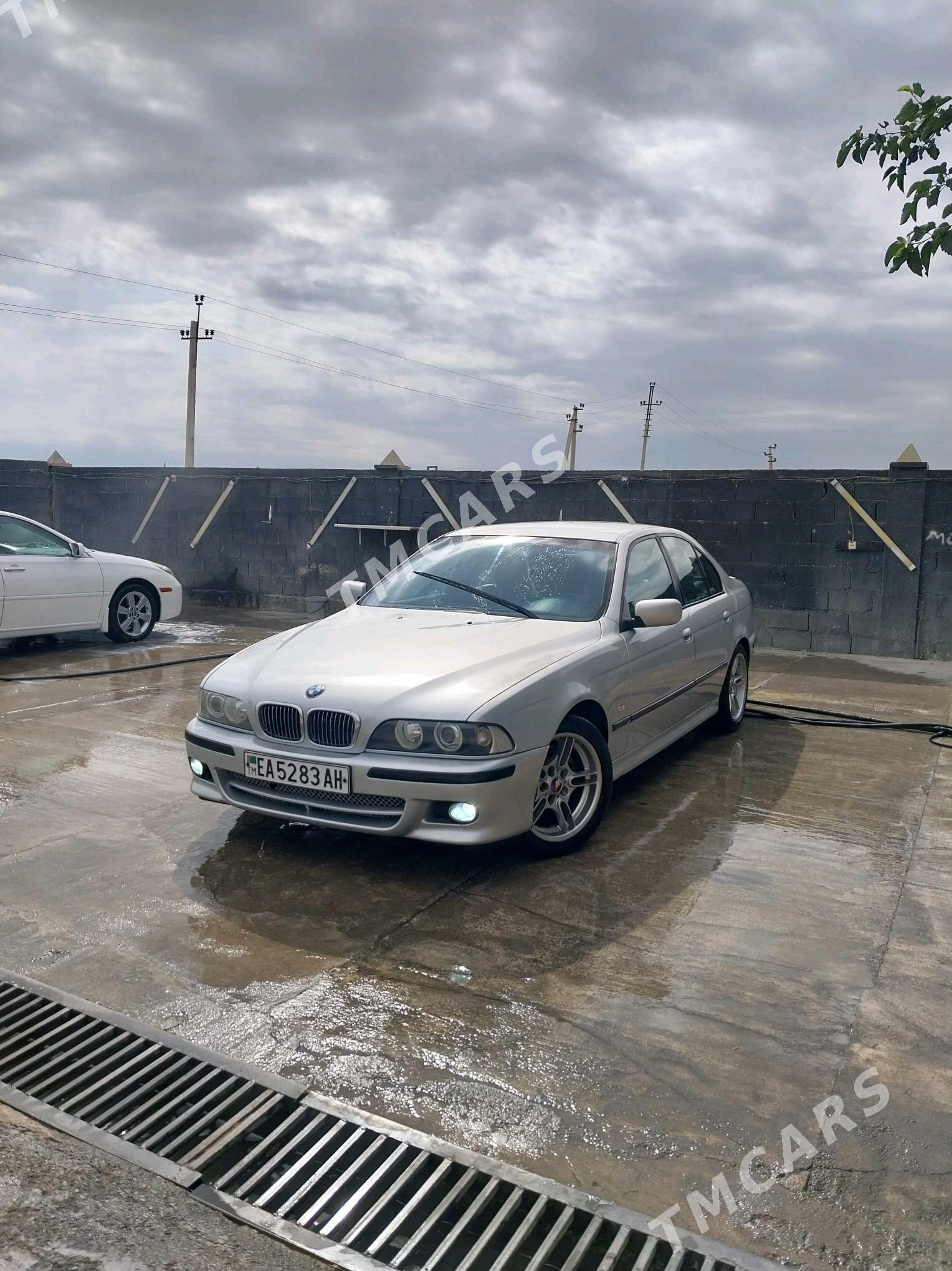 BMW E39 2001 - 128 000 TMT - Ашхабад - img 4