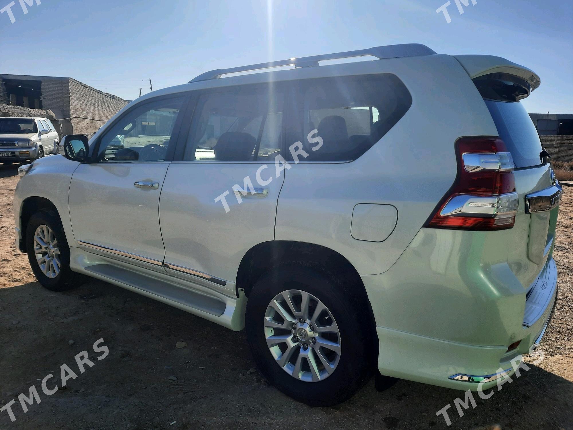 Toyota Land Cruiser Prado 2013 - 525 000 TMT - Köneürgenç - img 7