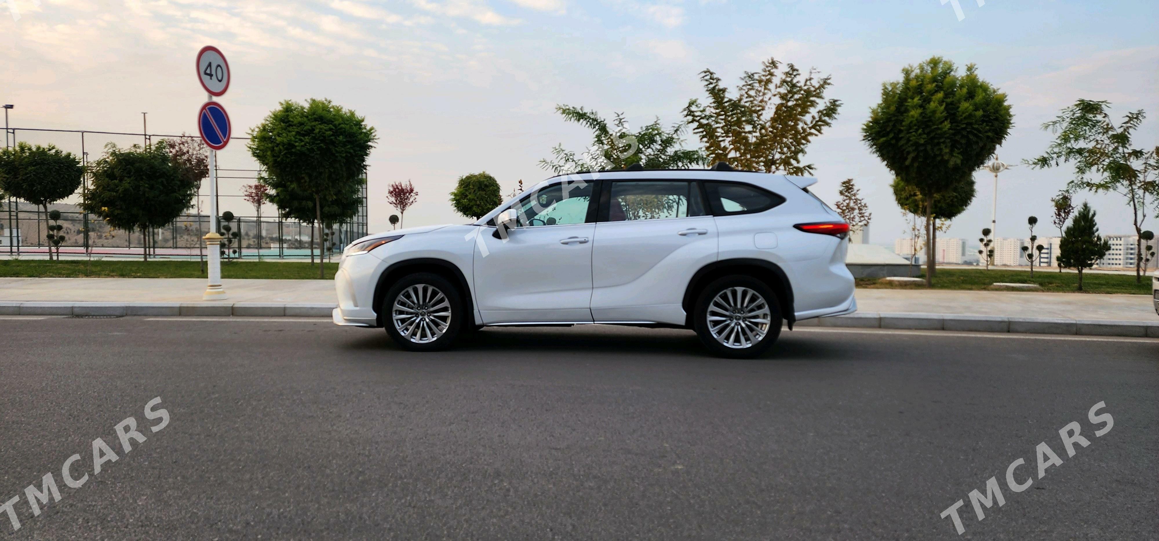 Toyota Highlander 2021 - 499 000 TMT - Aşgabat - img 2
