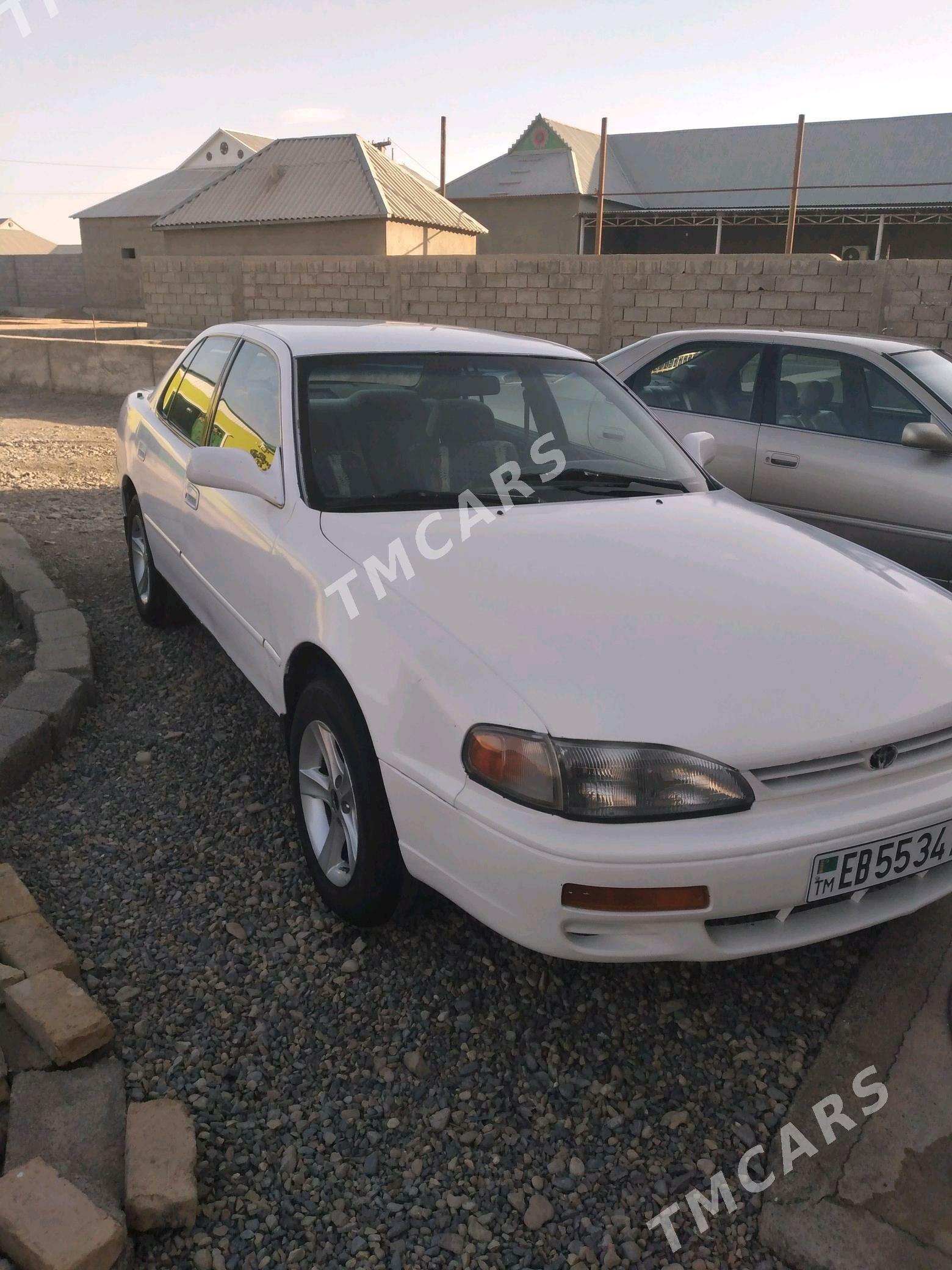 Toyota Camry 1996 - 80 000 TMT - Теджен - img 3