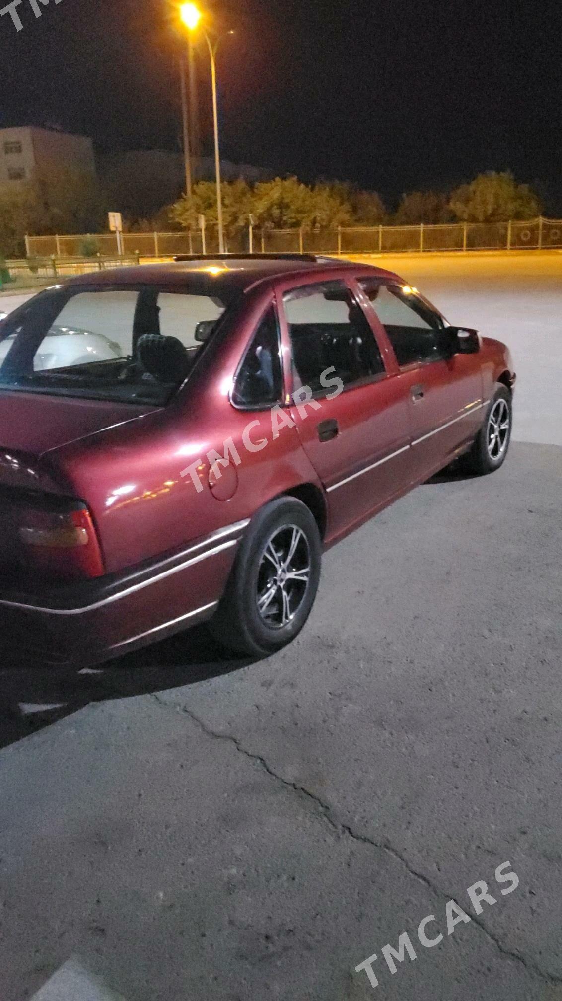 Opel Vectra 1991 - 37 000 TMT - Дашогуз - img 2