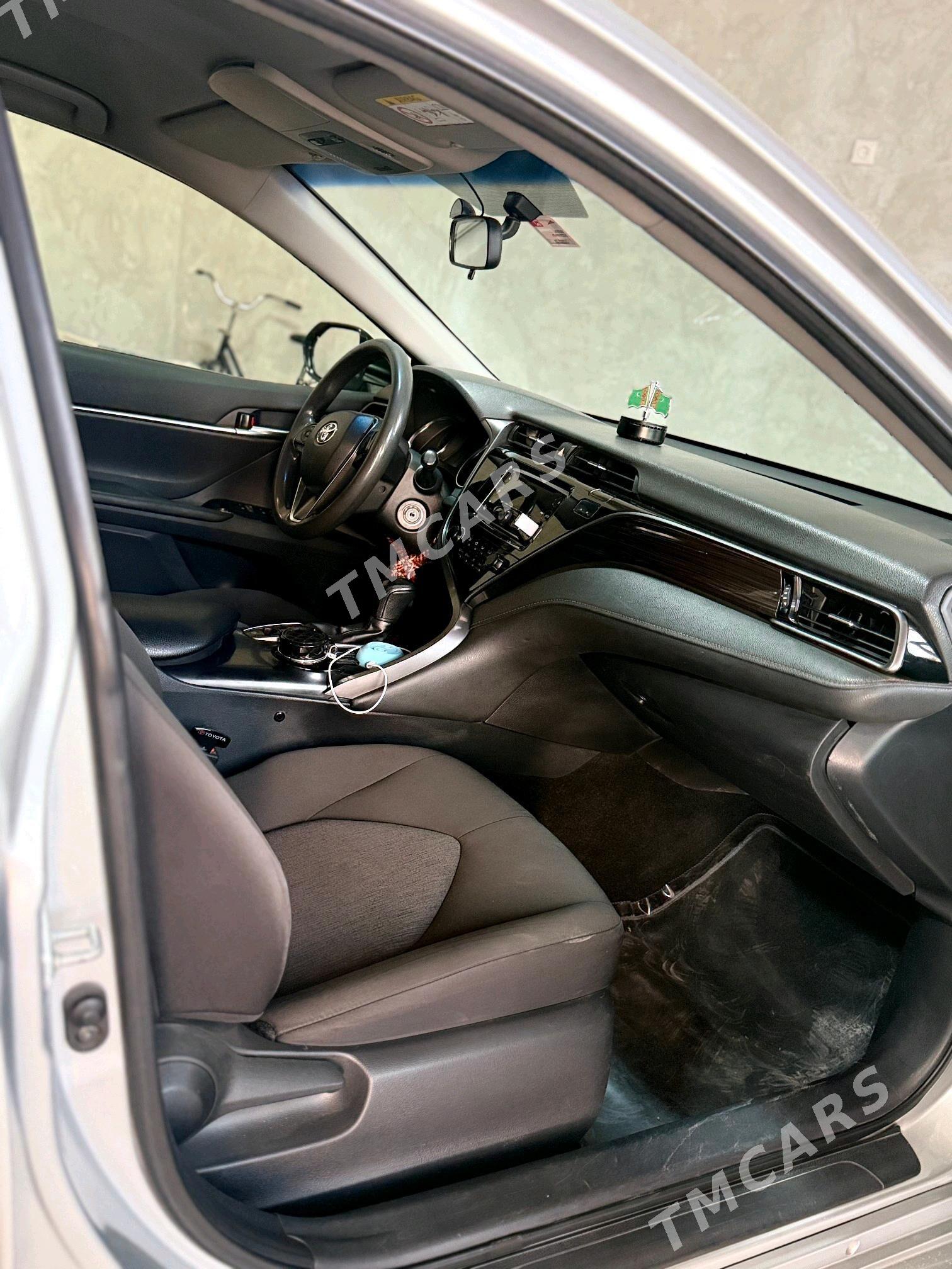 Toyota Camry 2019 - 250 000 TMT - Туркменабат - img 7