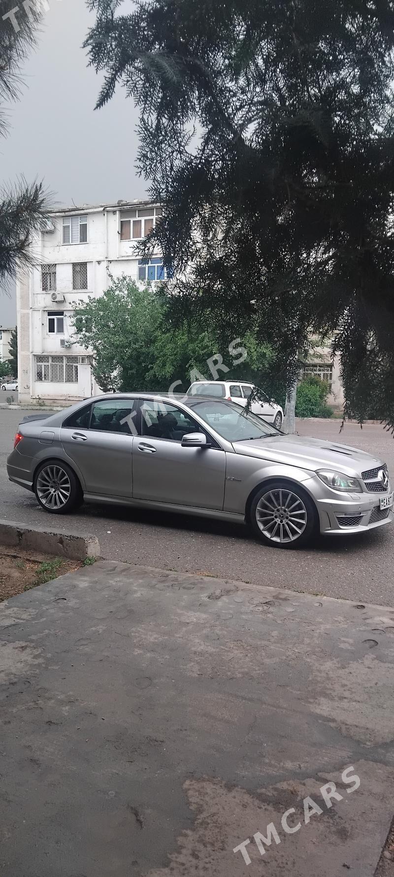 Mercedes-Benz C250 2010 - 220 000 TMT - Ашхабад - img 3