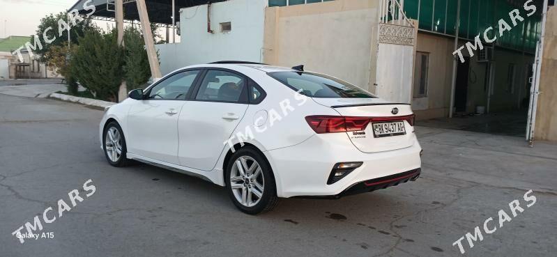Kia Forte 2021 - 240 000 TMT - Aşgabat - img 8
