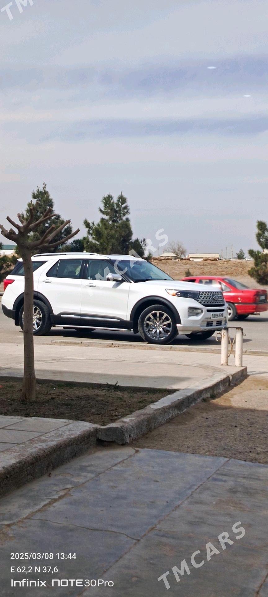Ford Explorer 2021 - 460 000 TMT - Baýramaly - img 8