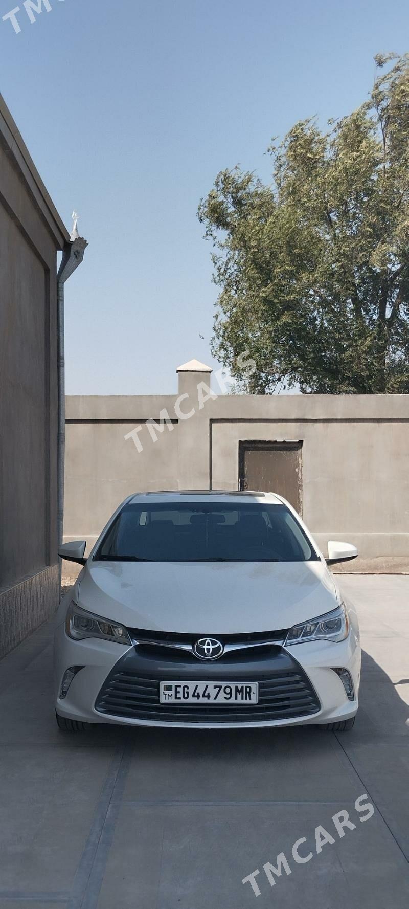 Toyota Camry 2016 - 300 000 TMT - Мары - img 3