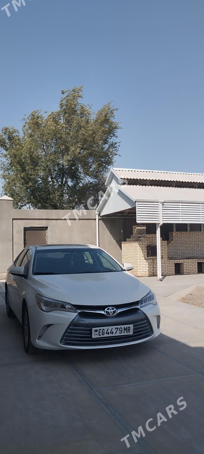 Toyota Camry 2016 - 300 000 TMT - Мары - img 4