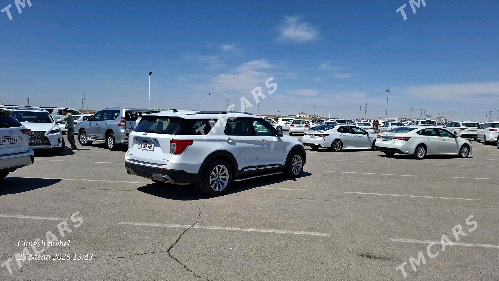 Ford Explorer 2021 - 460 000 TMT - Baýramaly - img 4
