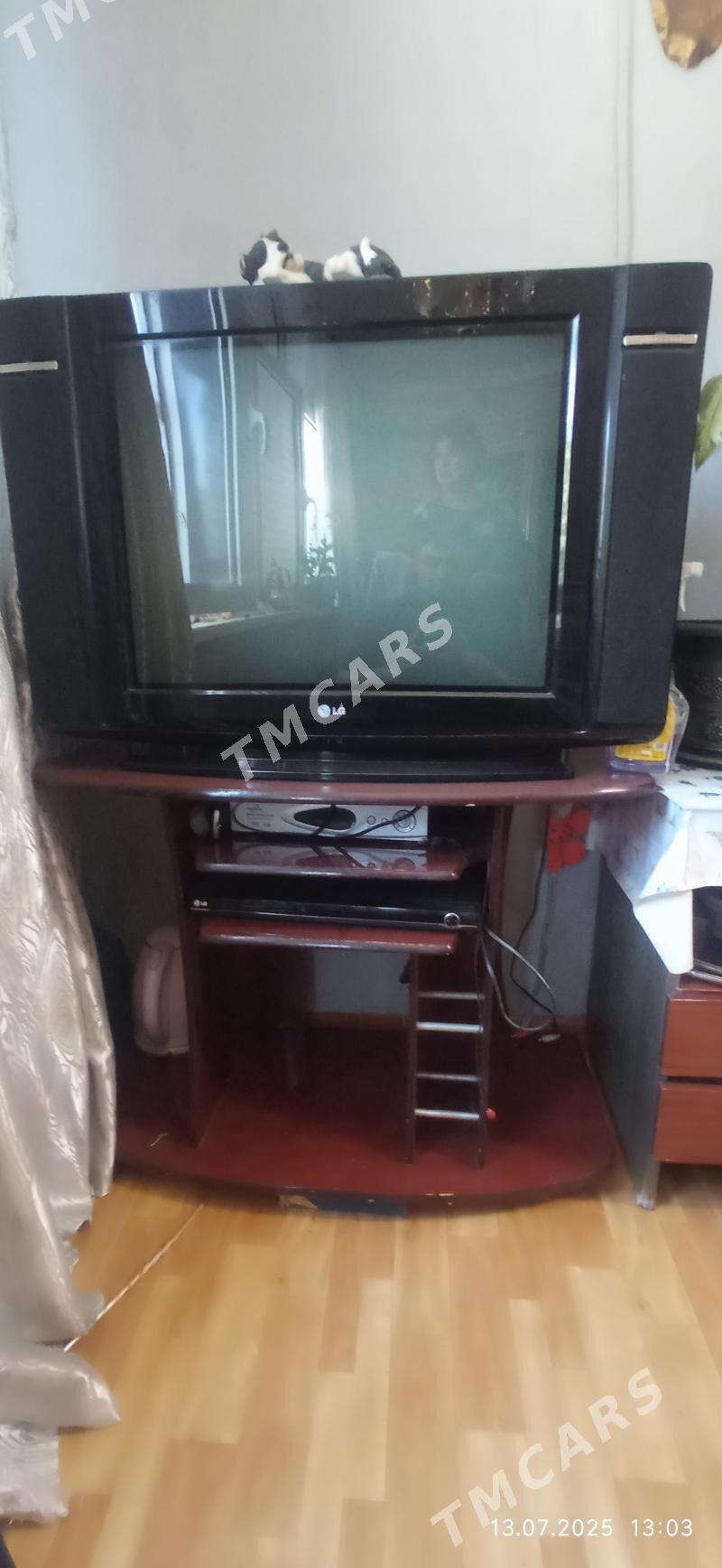 телевизор тумба двд - Бузмеин ГРЭС - img 1